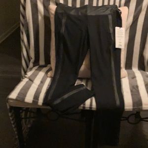 90 Degrees by reflex.. Black size Medium leggings…NWT